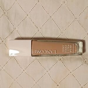 Lancome Teint Idole Ultra Wear Foundation